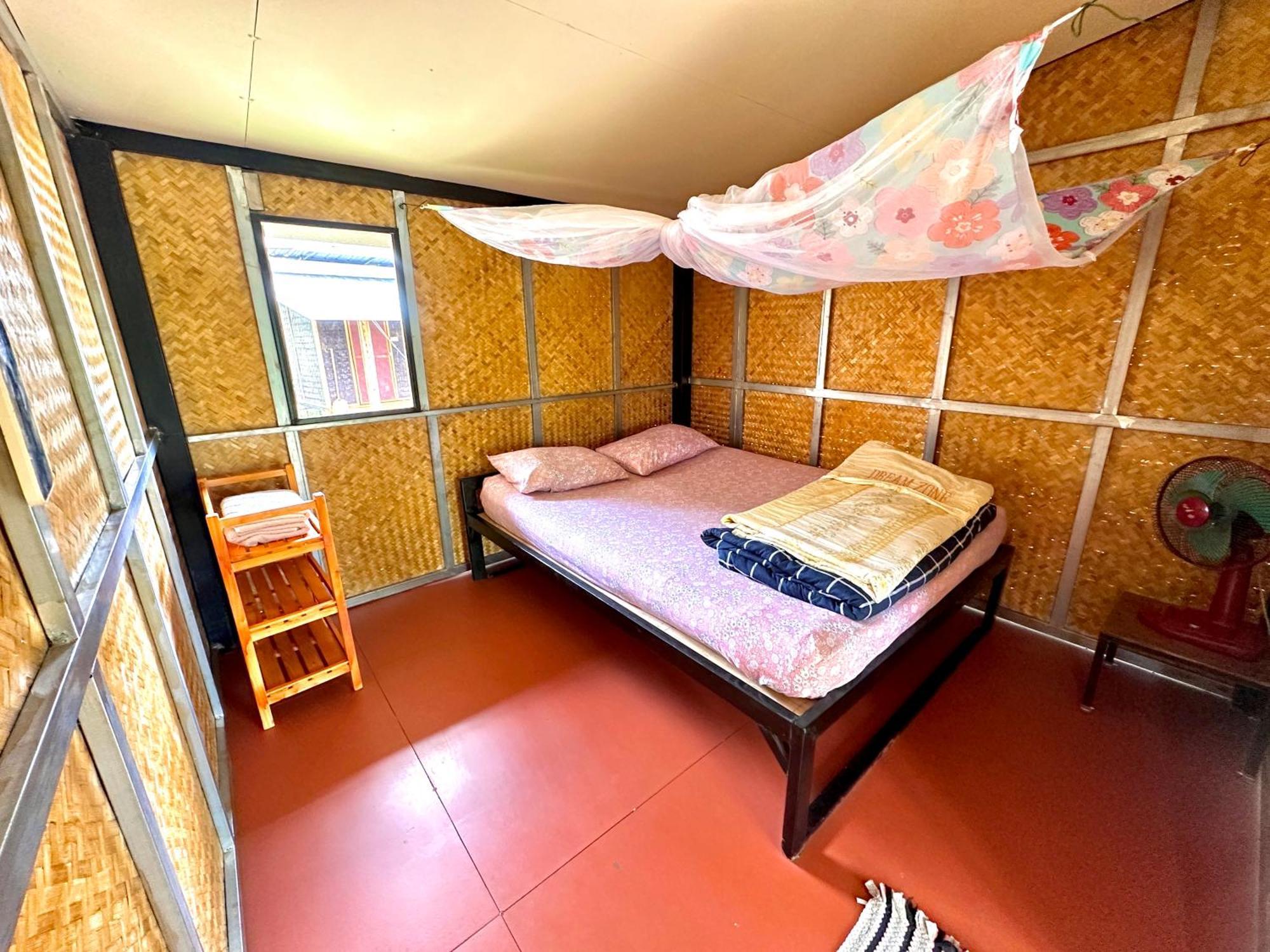 Twin Hut Hotell Pai Exteriör bild